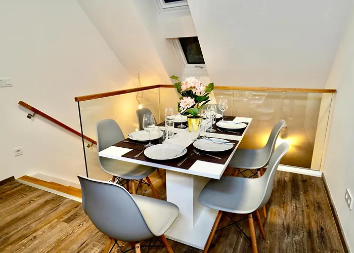 Appart hôtel Dm & S Vienne